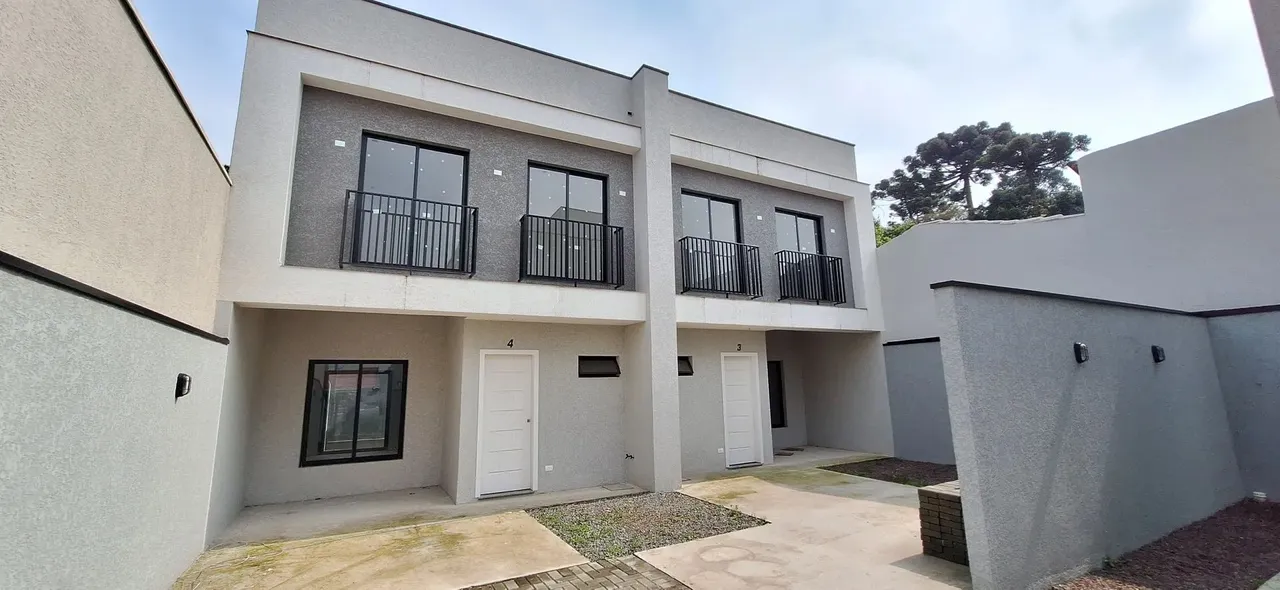 SOBRADO NO UBERABA - NOVOS - TRÊS QUARTOS COM SUÍTE