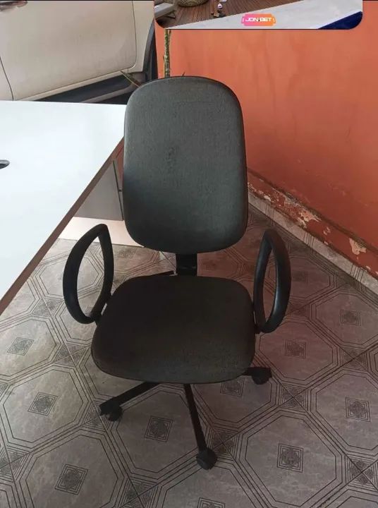 Mesa de escritório + cadeira de escritório  - Foto 2