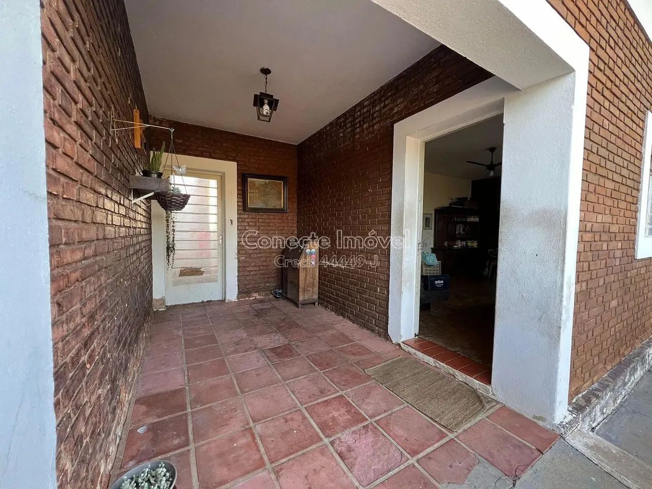 Casa à venda em ótimo bairro com 3 dormitórios sendo 1 suíte, Jaguariúna, SP - Foto 4