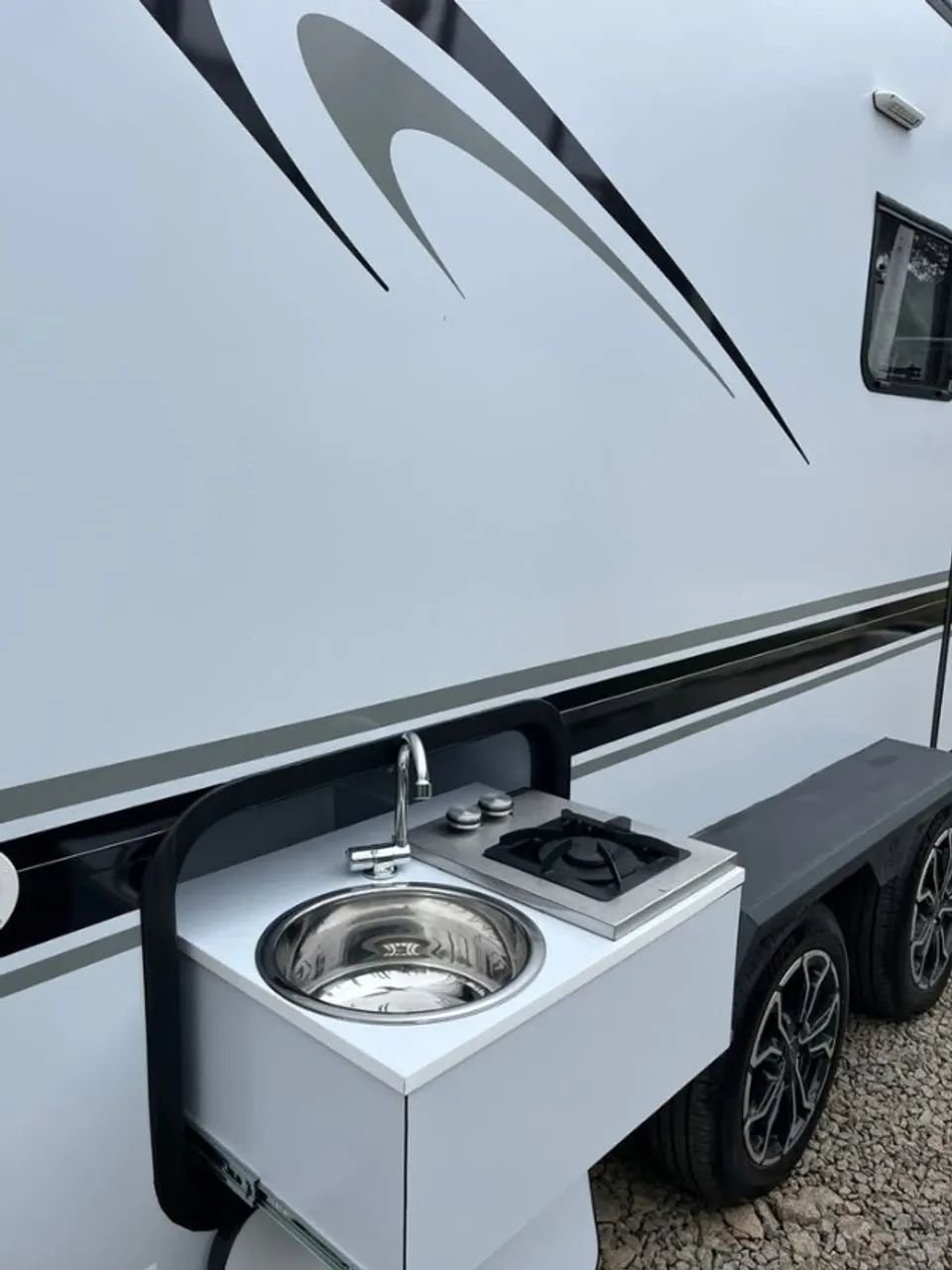 Trailer para 3 pessoas com Placa solar - Foto 2