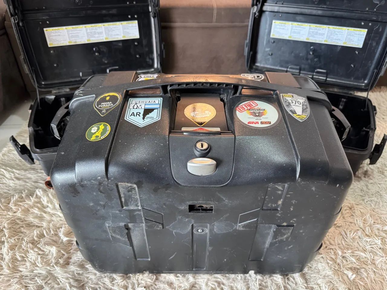 Baús laterais e top case Givi Trekker para moto - Foto 7