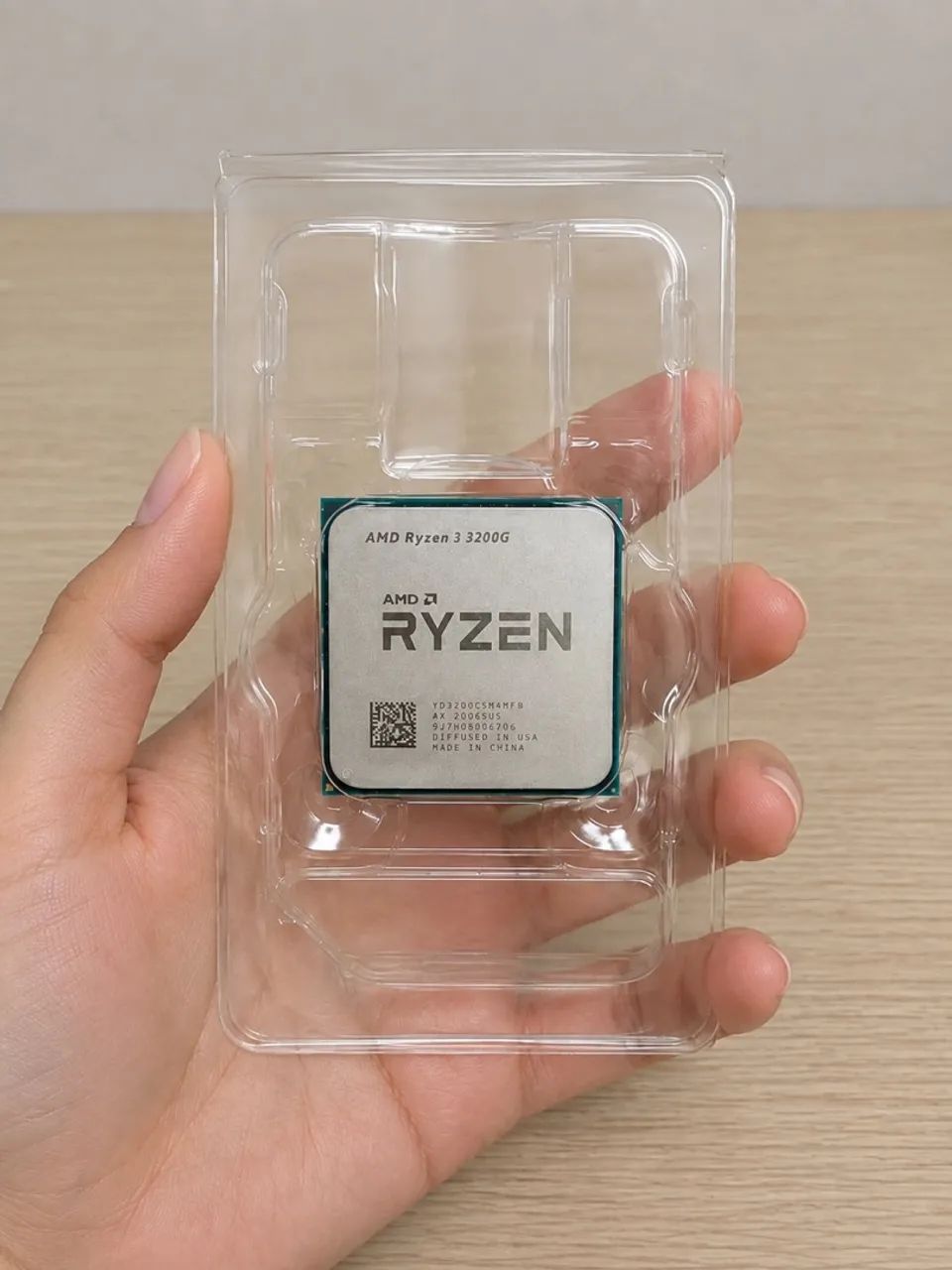 Processador Ryzen 3 3200g Video Integrado Usado