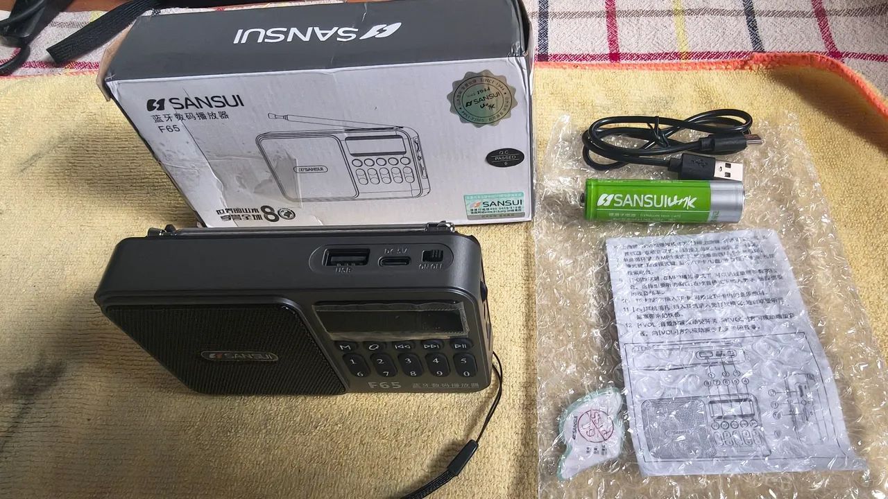 Rádio SANSUI F65... sem uso. - Foto 4