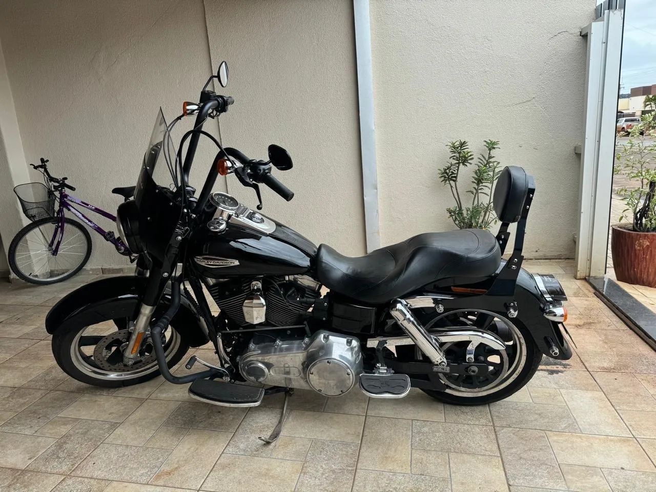 Harley-Davidson FLD Dyna Switchback - Foto 4