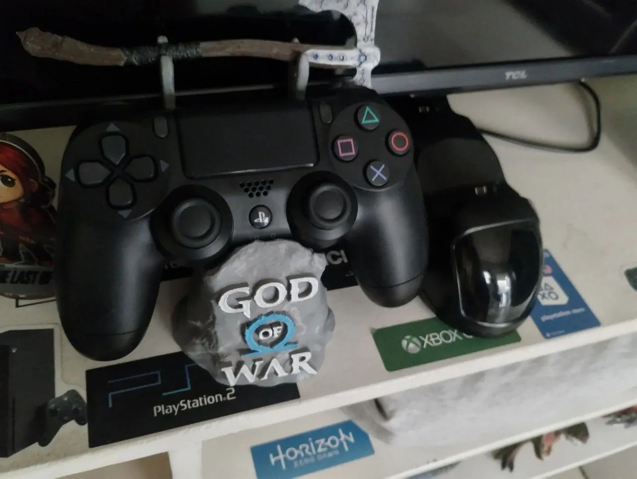 CONTROLE DE PS4 COM BASE DE CARREGAMENTO  - Foto 2