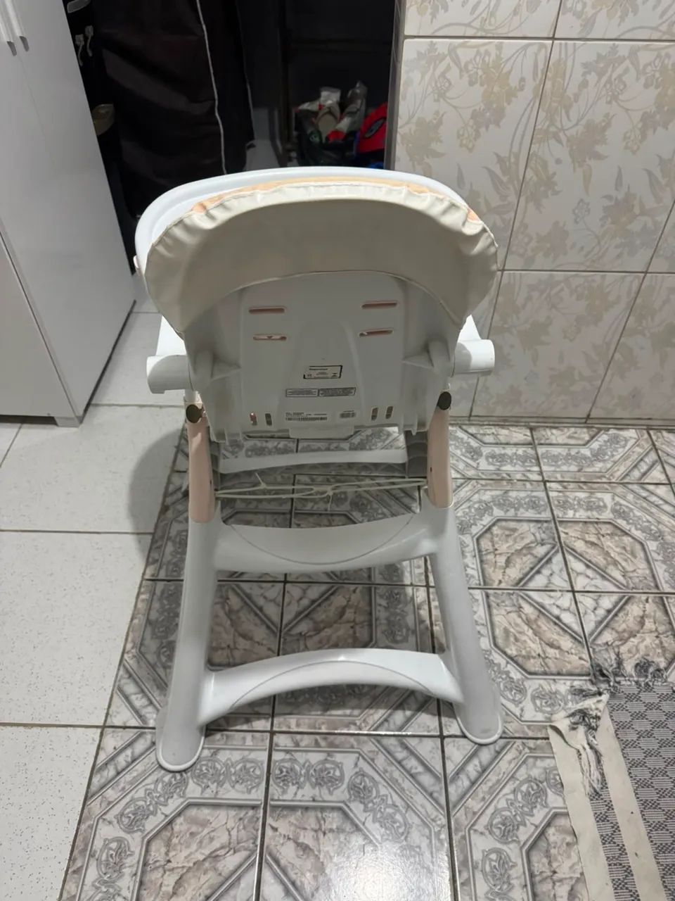 Cadeira de alimentação - Bebê  - Foto 3