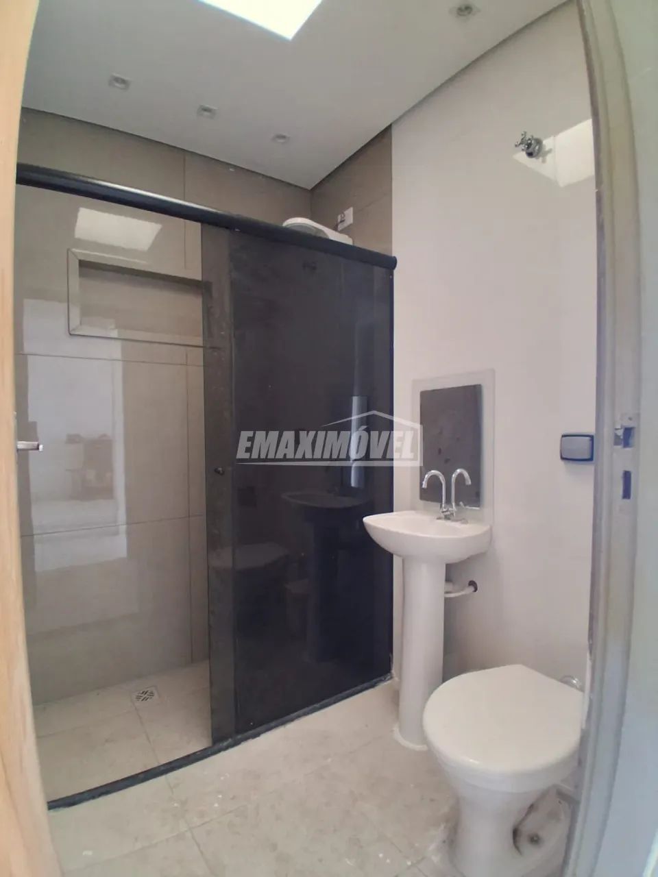 Casa terrea com 3 quartos para alugar no Central Parque em Sorocaba/SP - Foto 5