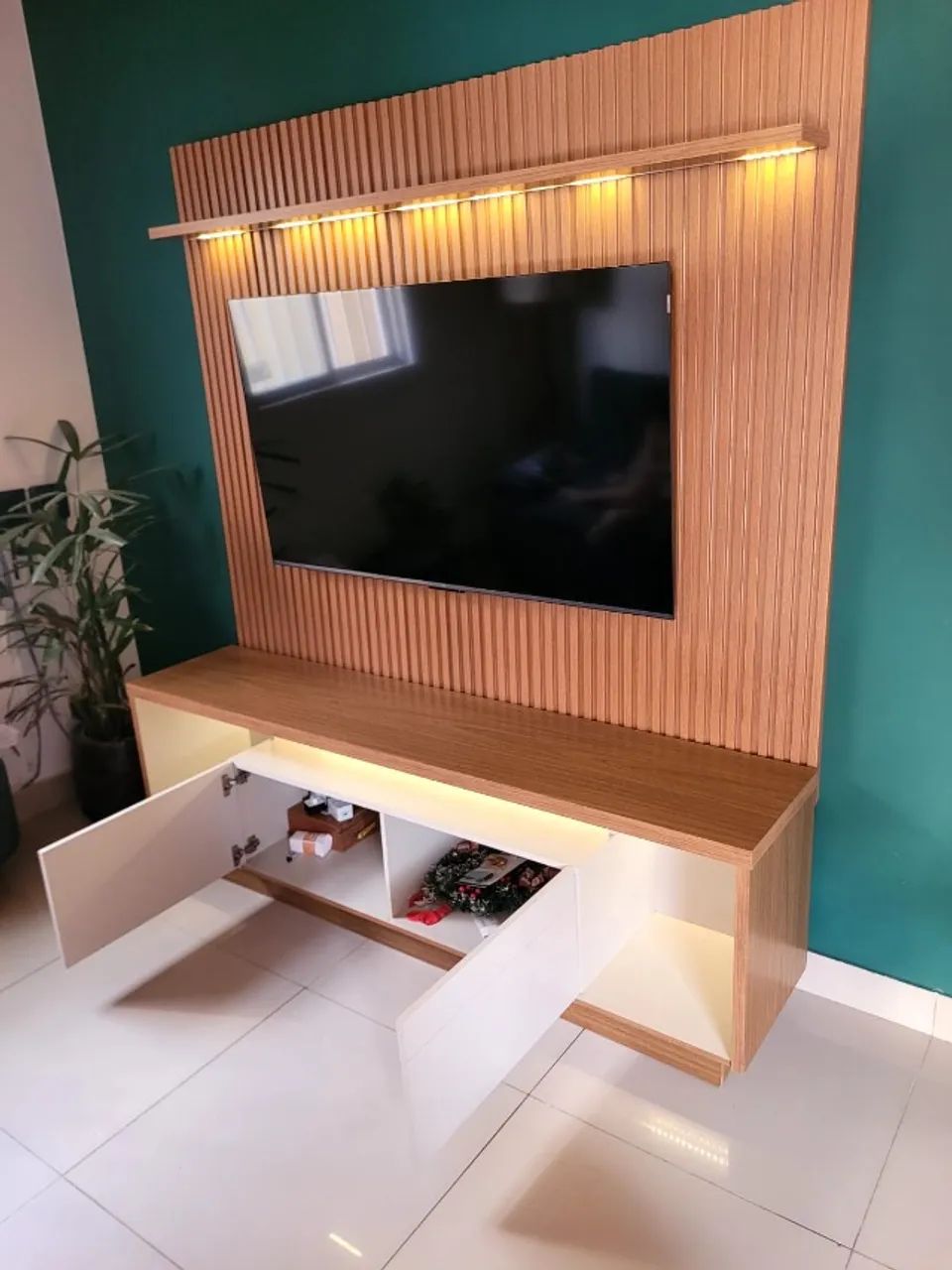 Rack com Painel Ripado para TV até 75" Cronos CabeCasa com LED - Foto 3