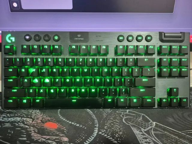 Teclado mecanico Logitech G915 TKL