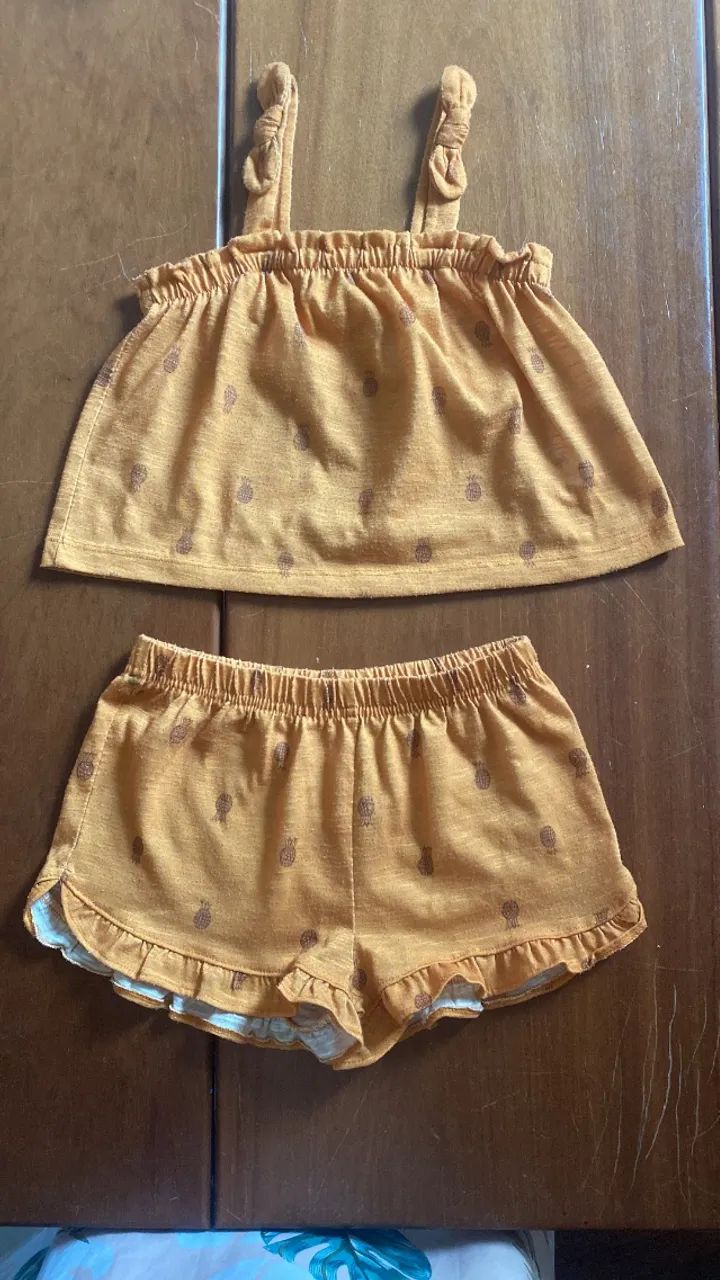 Roupa infantil