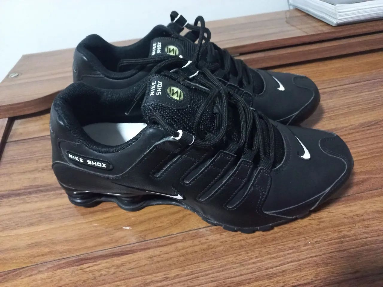Tenis nike shox
