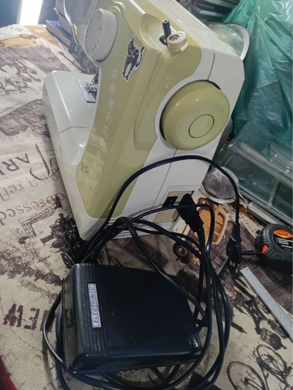 Máquina de Costura Elétrica Elgin Superia JX 2050 - Foto 6