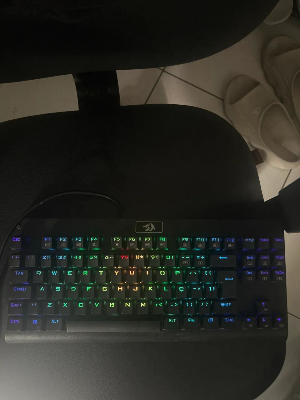 Teclado gamer redragon dark avenger