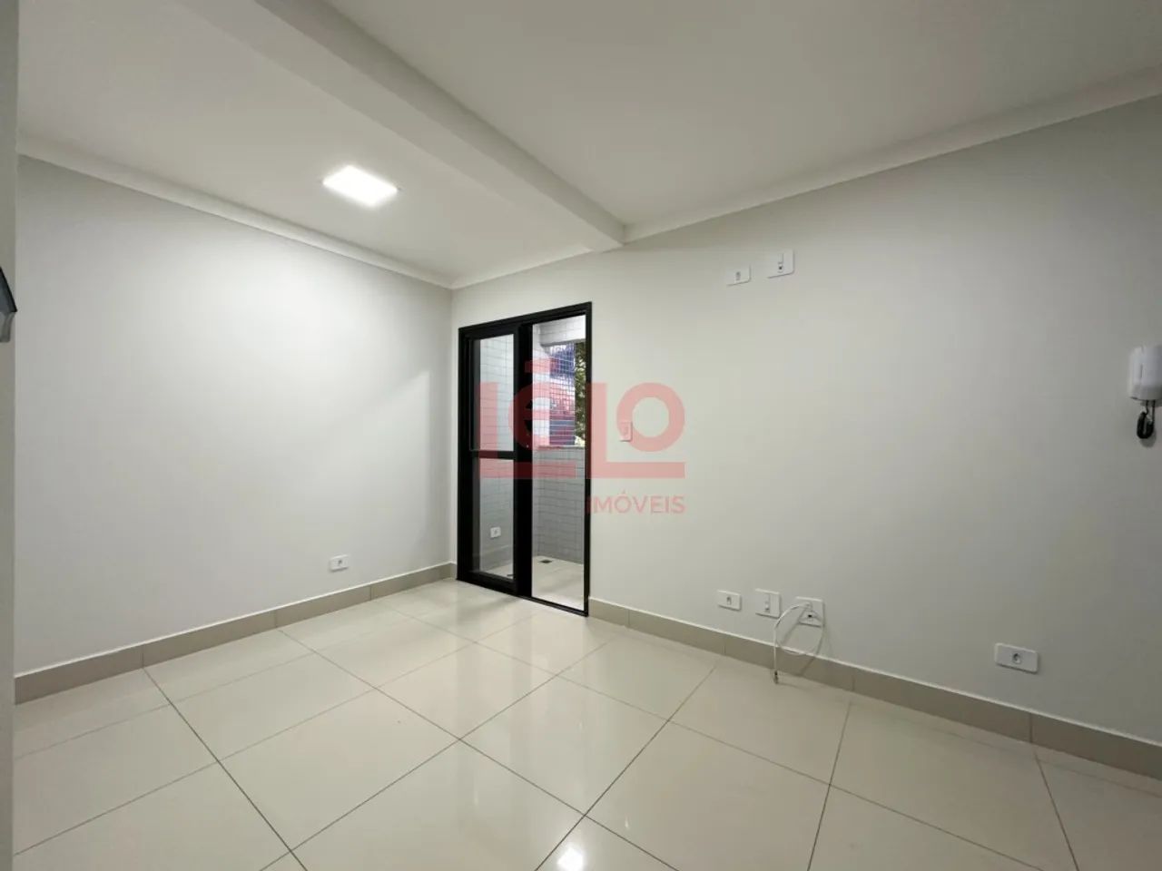 Apartamento Prático e Moderno na Zona 07  Próximo à UEM - Foto 5