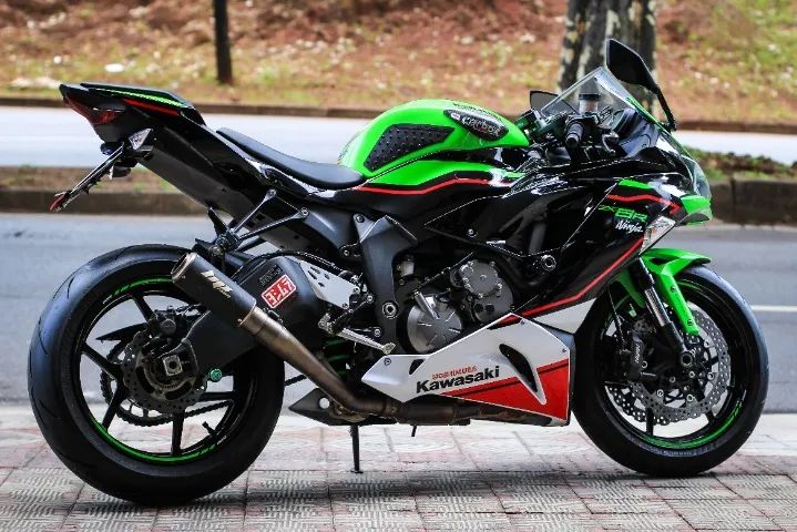 サニー Kawasaki Zx-6r 636cc 2021 - 1504203200 | OLX