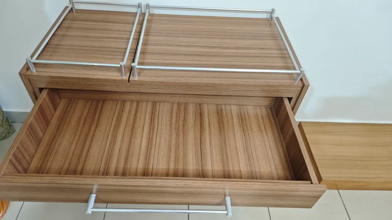 Mesa para café com bandejas removíveis  - Foto 3