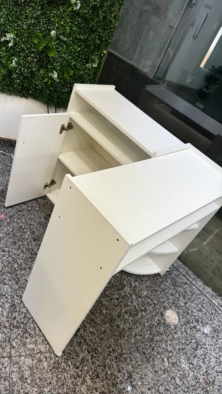 Mesa manicure em L com armário - Foto 4