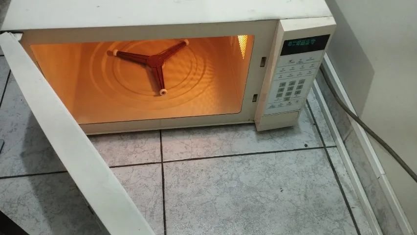 microondas Samsung 40litros  - Foto 2