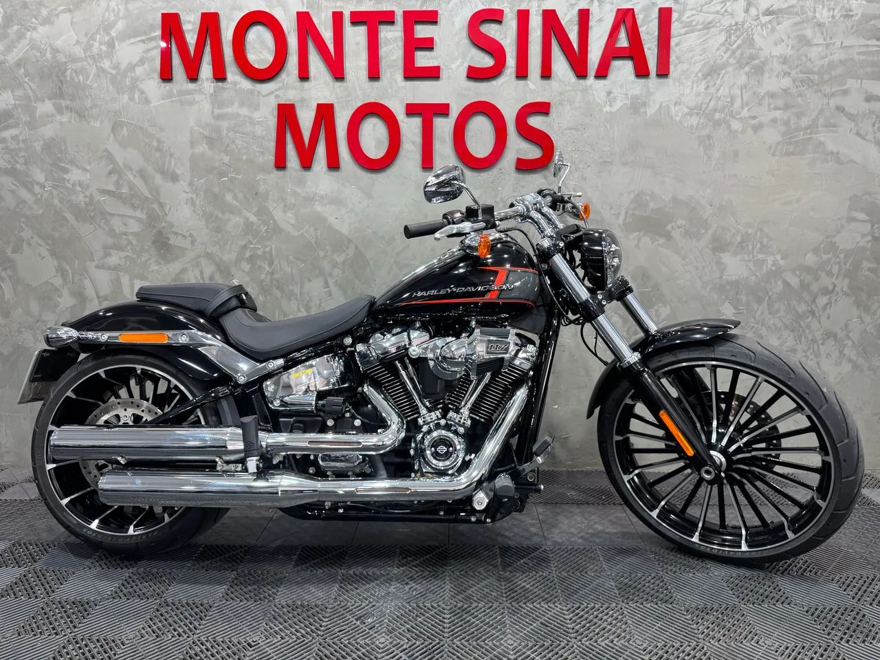 Harley-Davidson 117 Fxbr 2023 - 1500177791 | OLX
