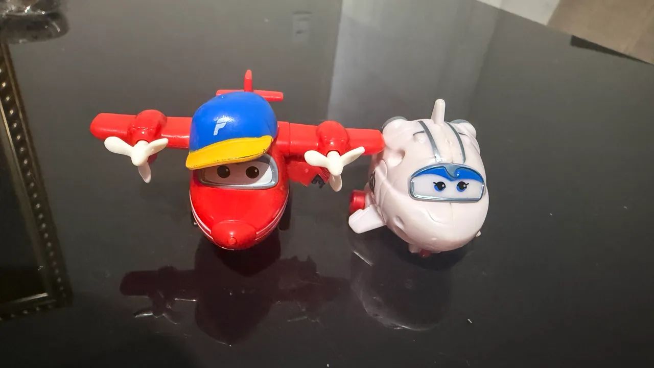 Miniaturas super wings 