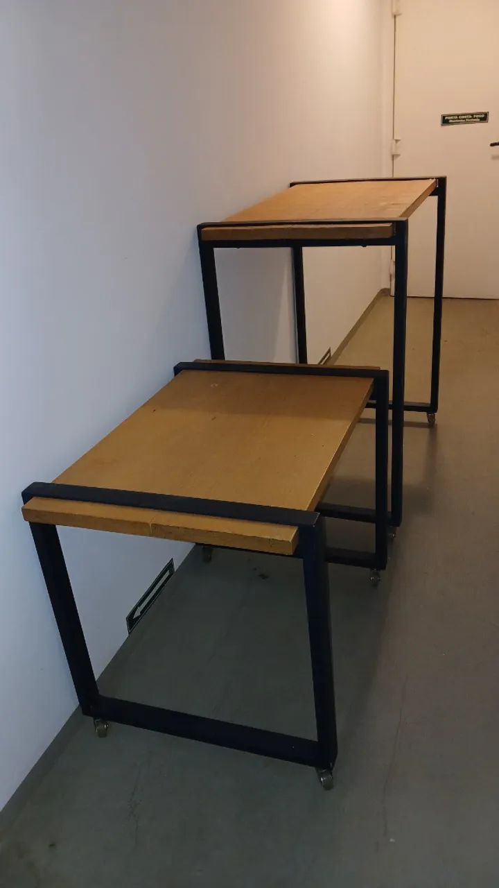 mesa de madeira com ferro - Foto 3