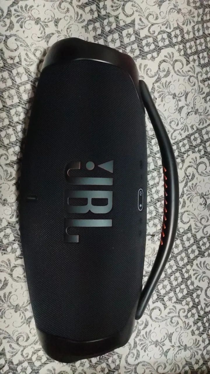 JBL Bombox 3