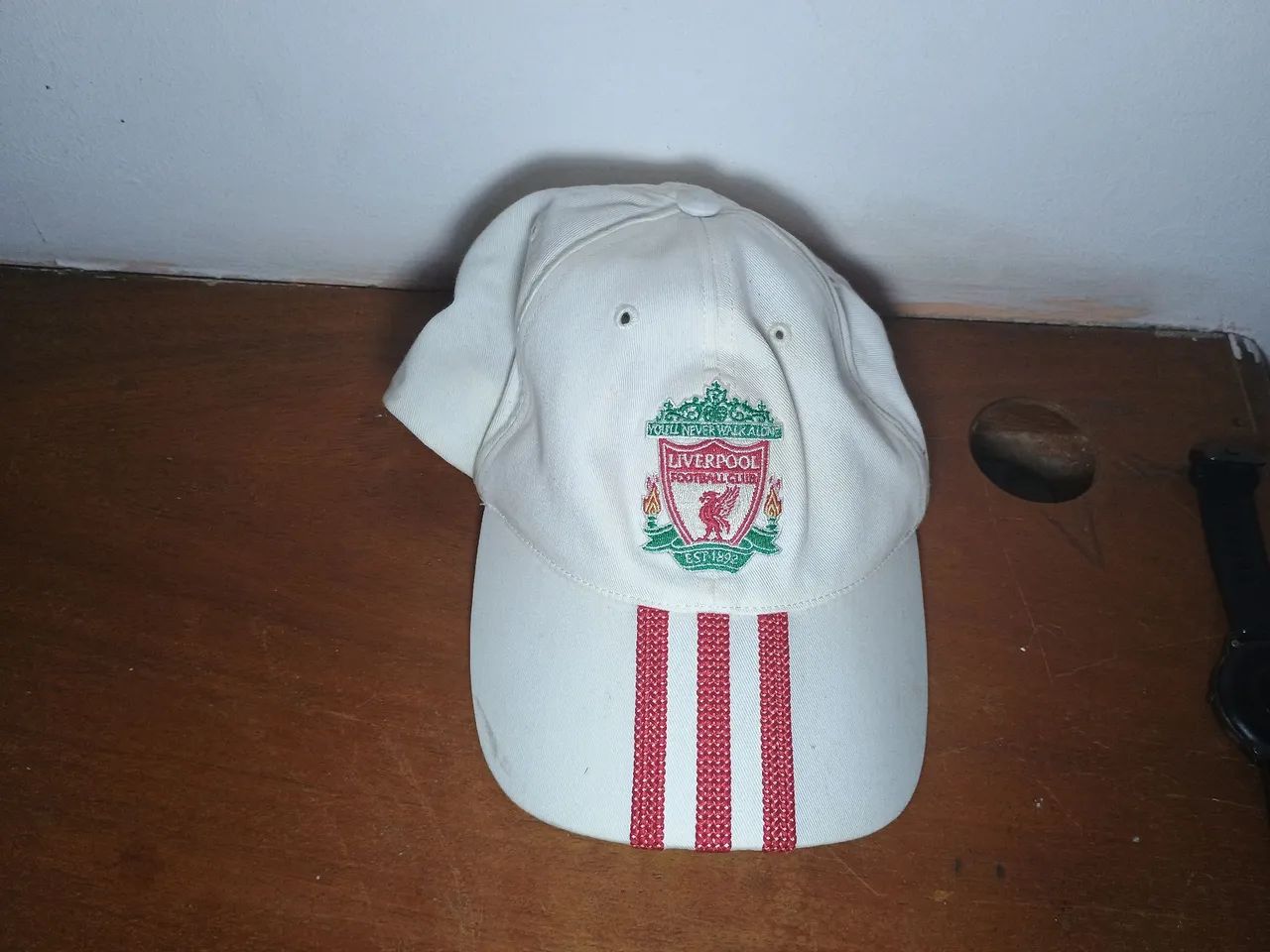 Boné Liverpool oficial 2009/10