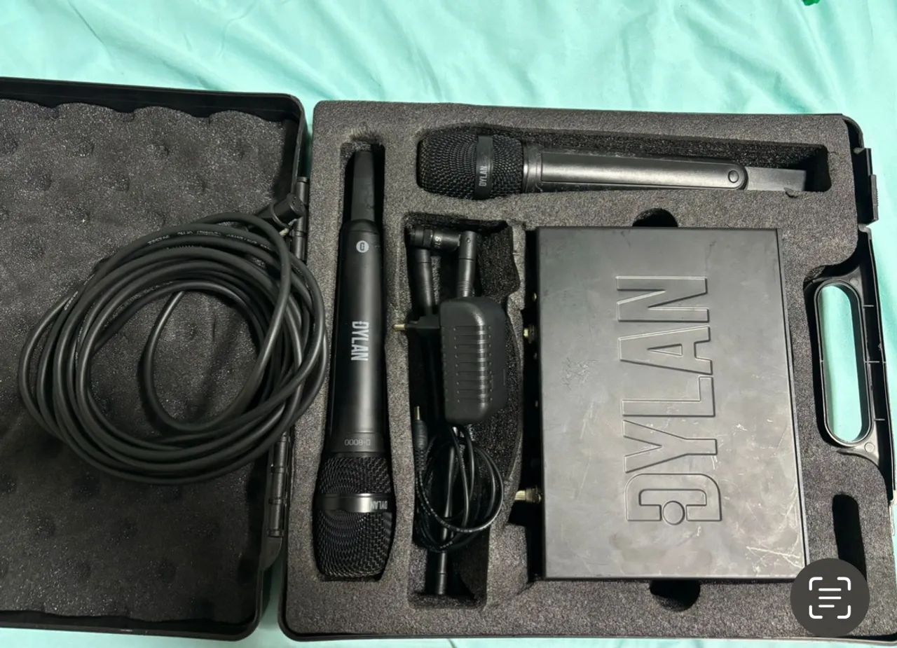 Microfone Dylan D800 semi novo