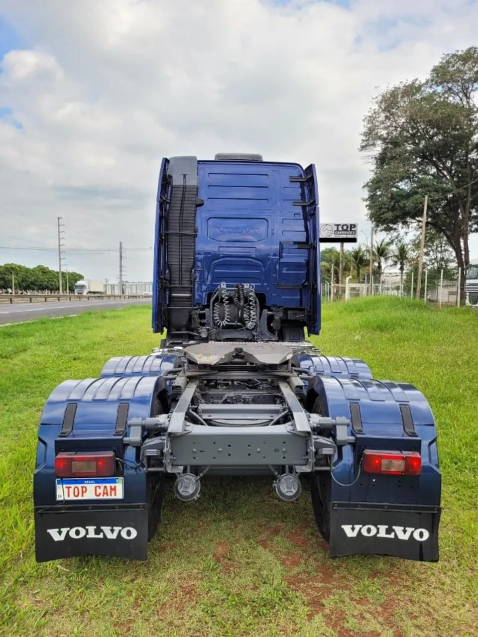 VOLVO FH 500 6X2 TRUCADO OCEAN RACE EDITION AUTOMÁTICO 2015 / 2016 EDIÇÃO * - Foto 6