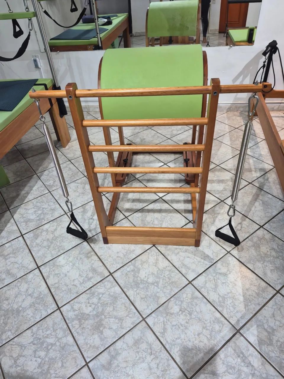 Aparelho de pilates LADDER BARREL  - Foto 2