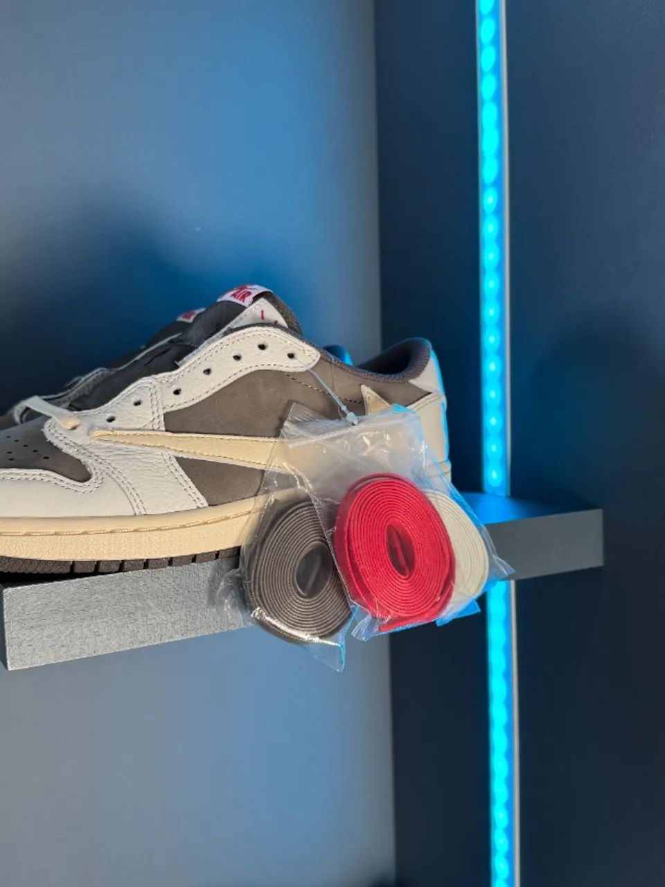 Air Jordan 1 Low x Travis Scott 