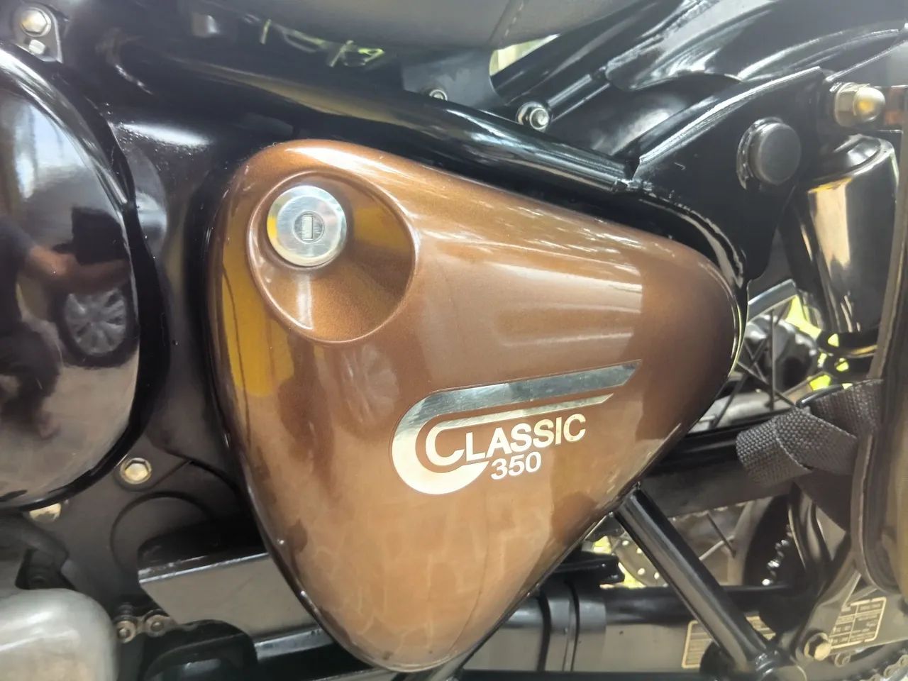 Classic 350. 2023 - Foto 3