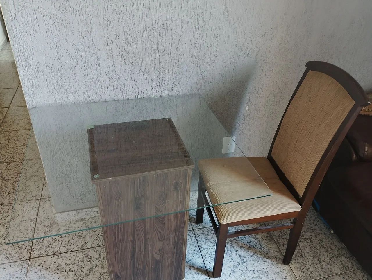 Mesa de vidro 100 x 100 - Foto 2
