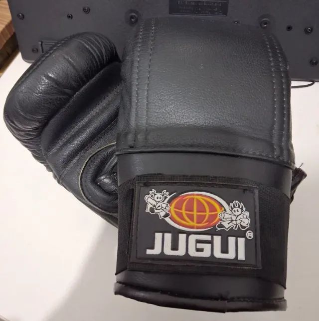 Luvas de Box Jugui preta 