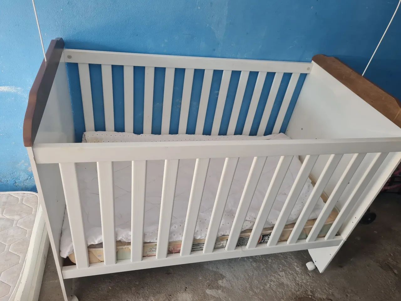  Vendo  berço usado