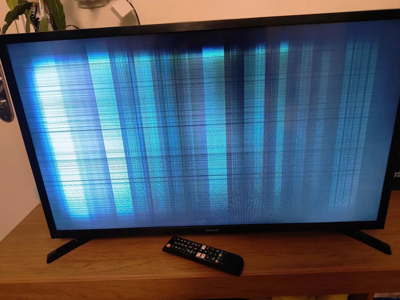 Smart TV Samsung 32" para conserto  - Foto 2