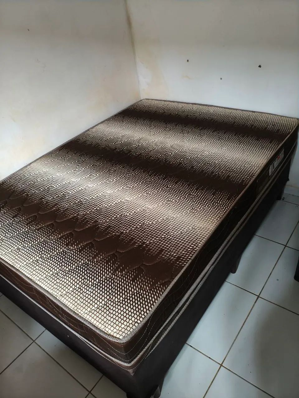 Cama Box Ortopédica, Com Colchão.