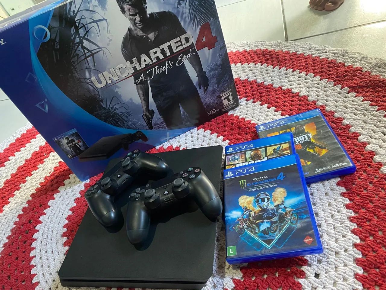 PlayStation 4 - Consoles de Vídeo Game - Morada Nova, Uberlândia