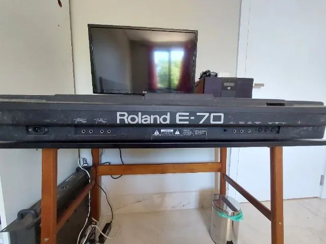 Teclado Roland E70 intelligent synthesizer - Foto 2