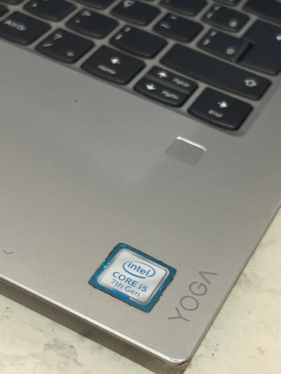 Lenovo Yoga  $400 trocar Carcaça. - Foto 2