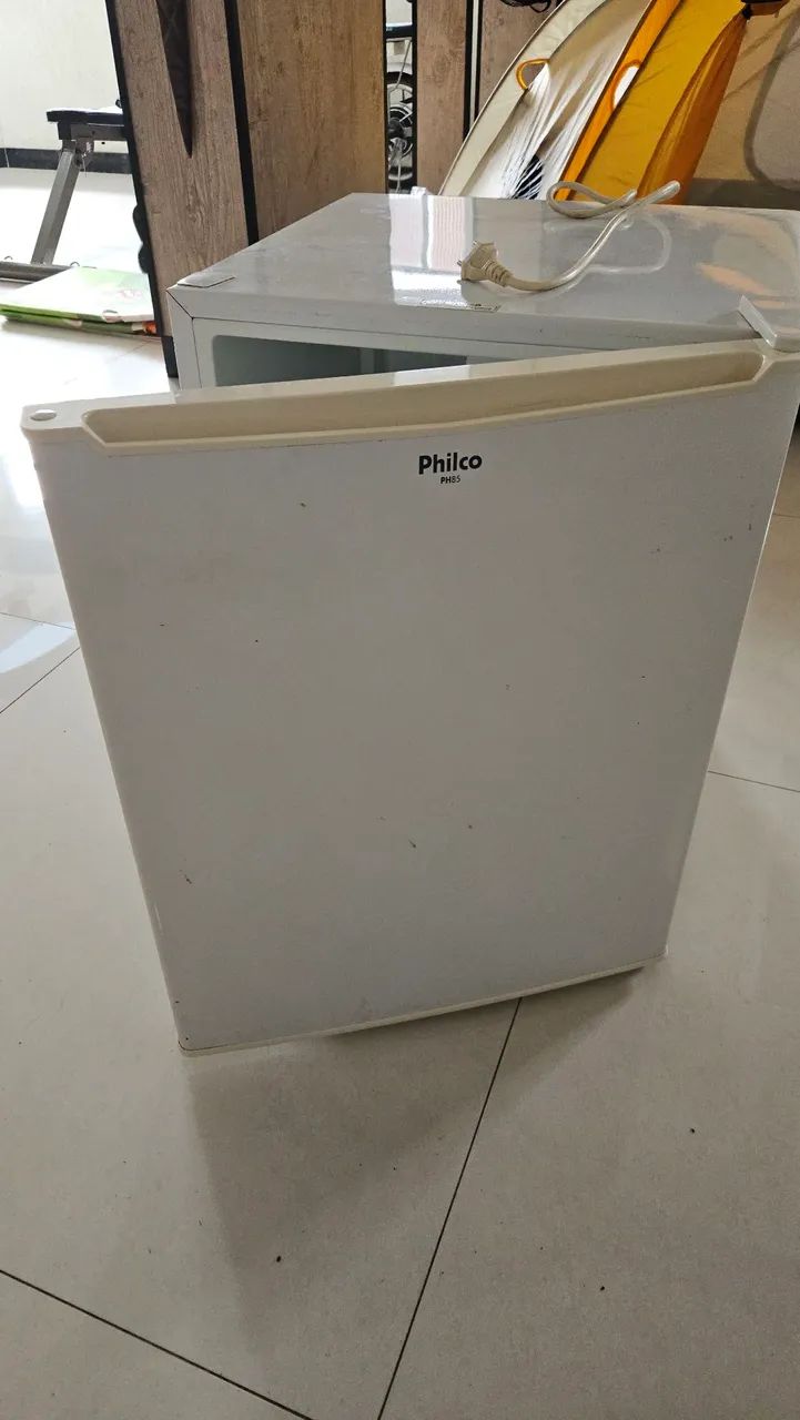 Frigobar philco 65l