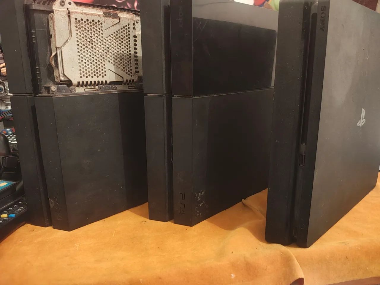 Ps4 slim e FAT com defeitos 