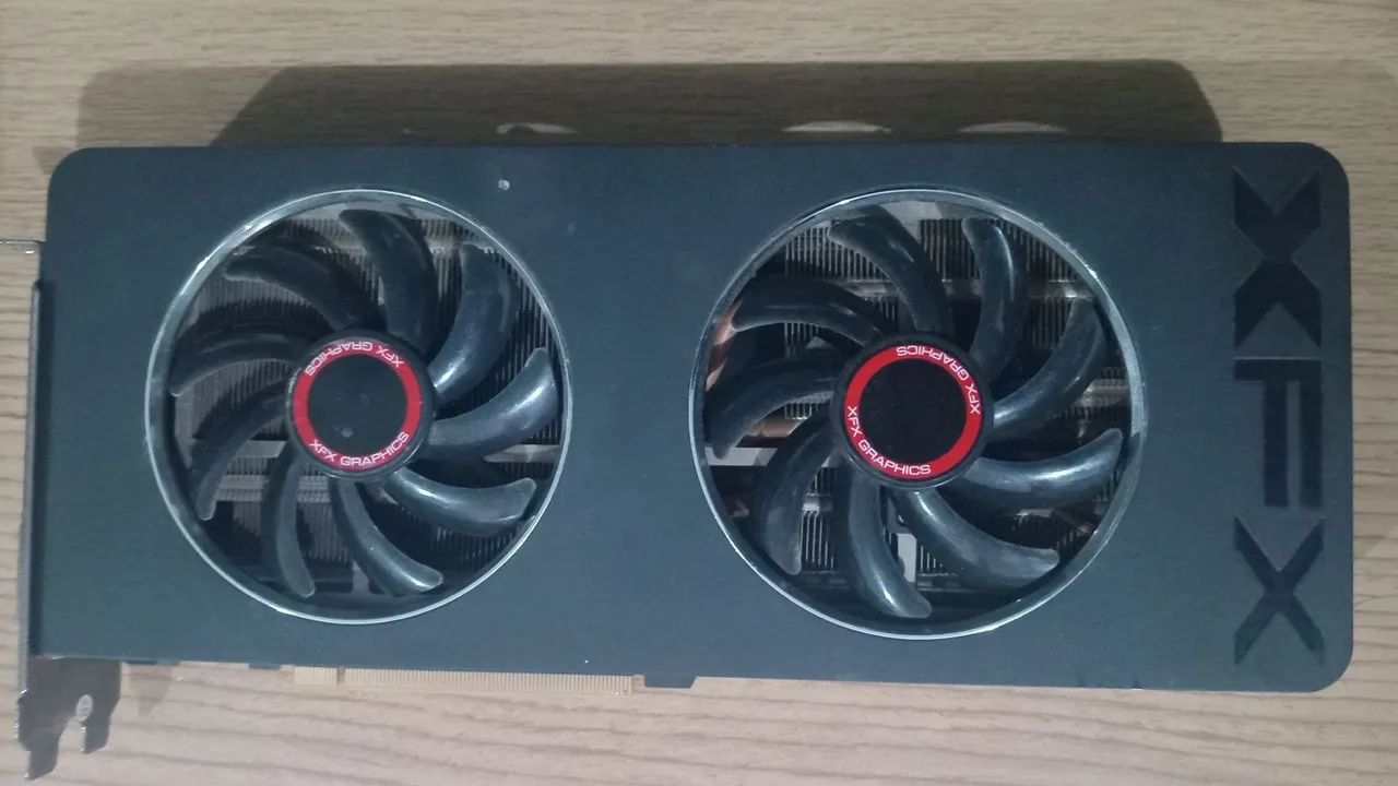 Placa de Video AMD Radeon R9 280x 3gb - Foto 5