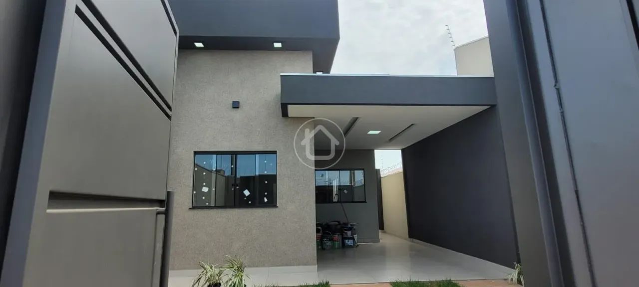 CASA NOVA 2 QUARTOS E 1 SUITE