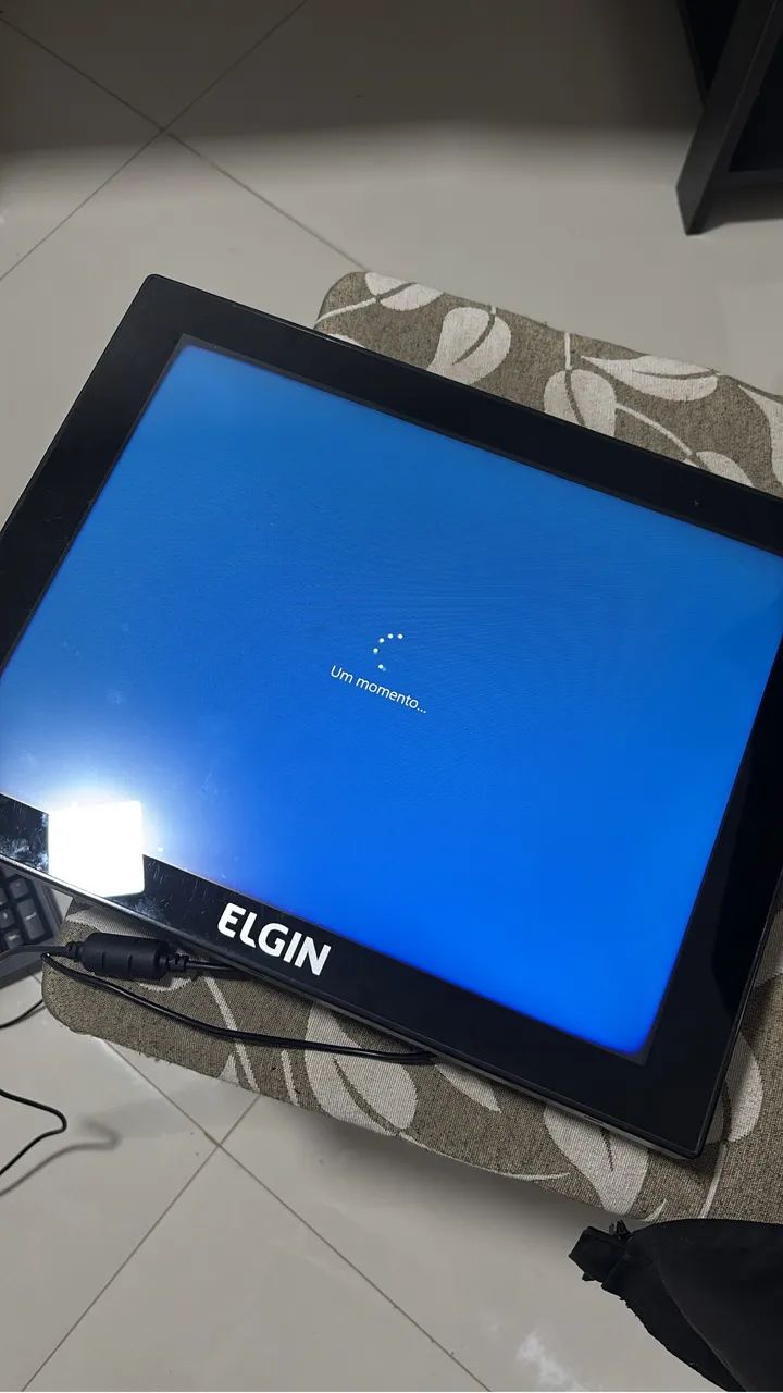 Computador Touch Screen Elgin