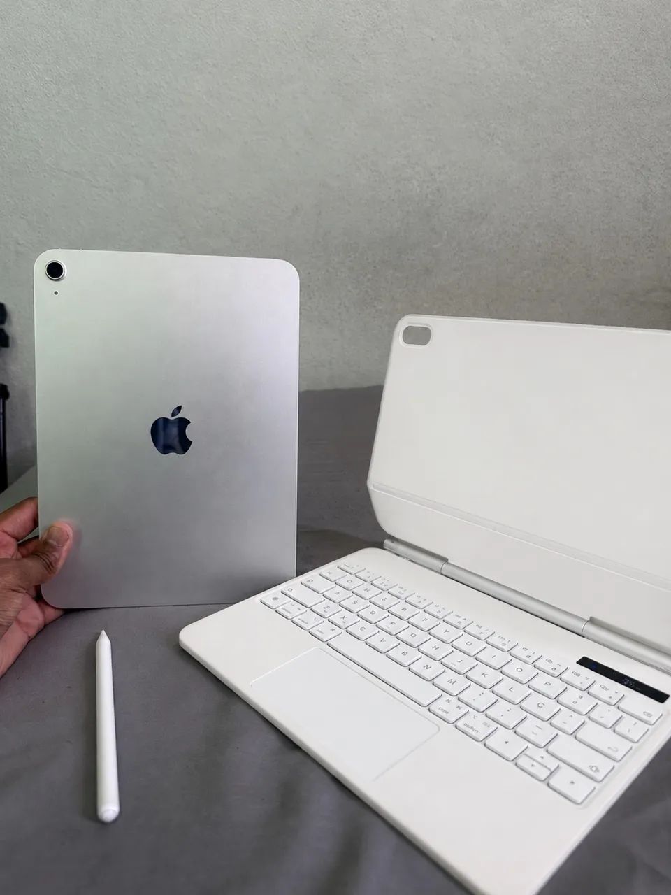 iPad 11 2025