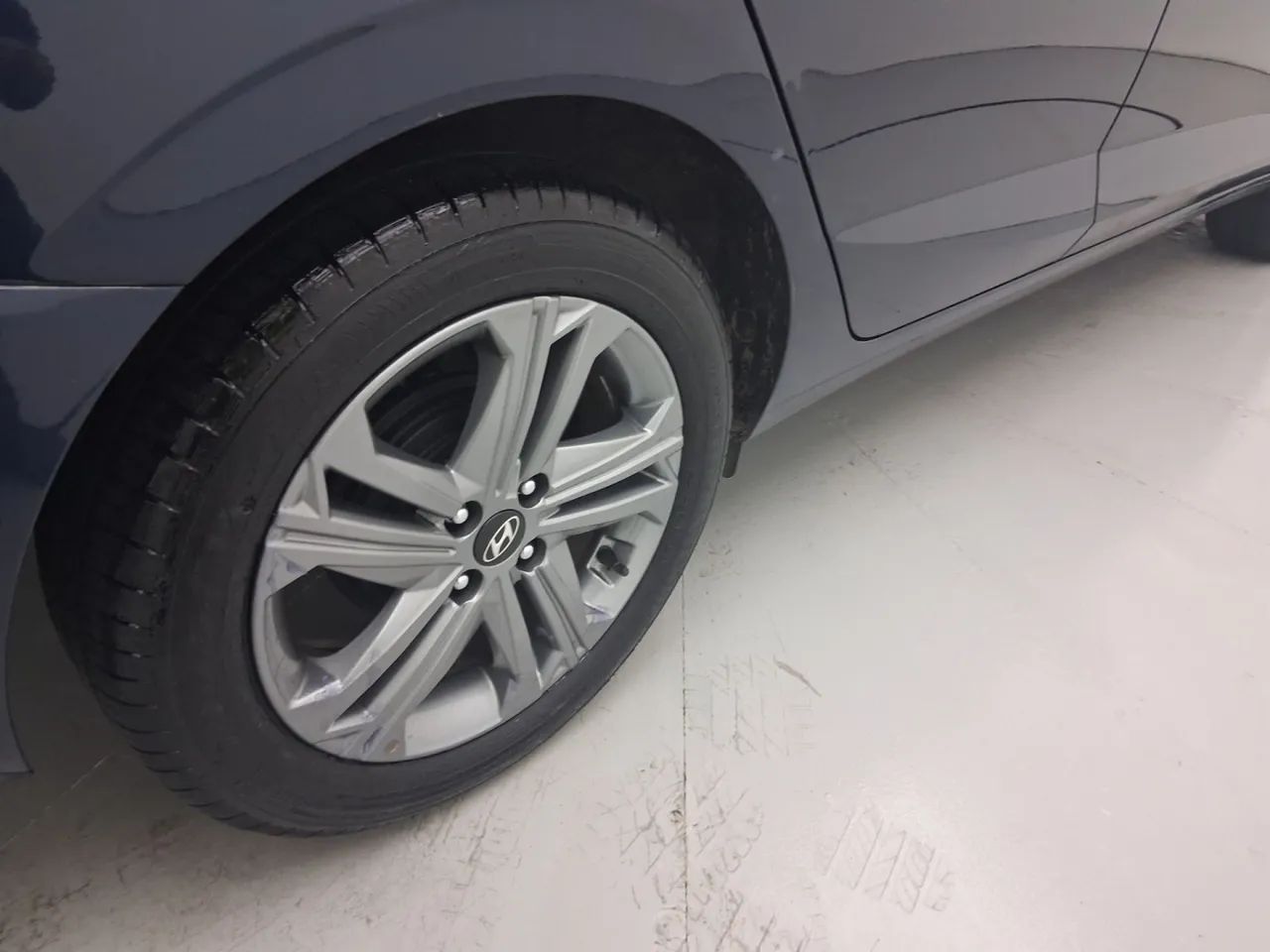 Hyundai HB20S Limited 1.0 TB Flex 12V Aut., foto 14 de 18