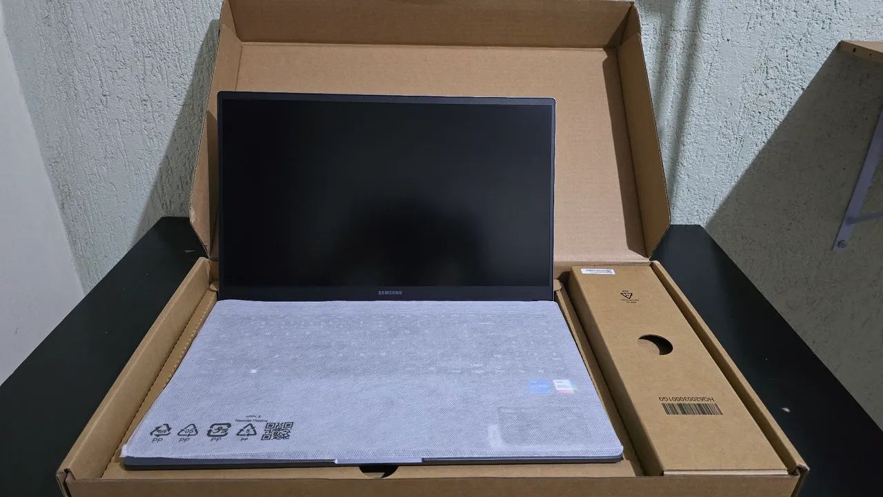 Notebook Samsung Galaxy Book 4 Seminovo