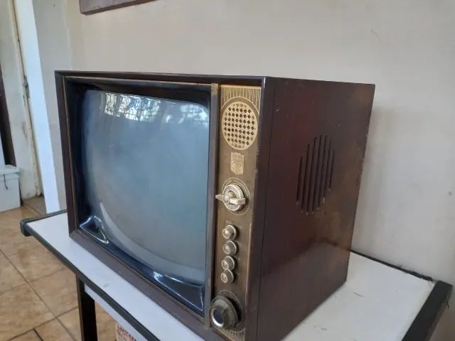 TV Valvulada Straus Década de 60  - Foto 2