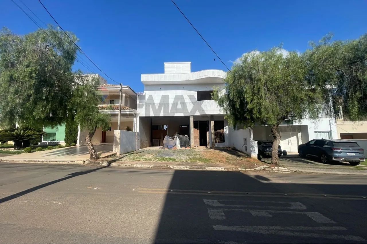 Casa de Luxo em Tatuí: Conforto e Elegância